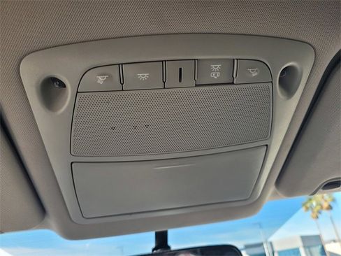 Used 2016 Nissan Rogue S image 22