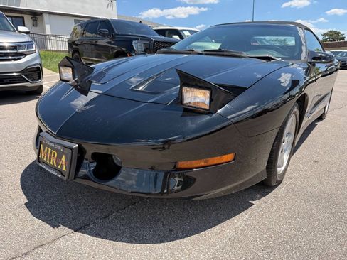 Used 1995 Pontiac Firebird Trans Am RWD image 14