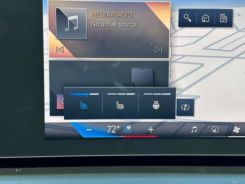 New 2027 BMW 550e xDrive AWD/4WD image 18