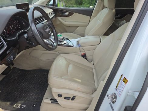 Used 2019 Audi Q7 3.0T Premium Plus AWD/4WD image 4