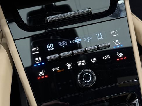 New 2026 Porsche Cayenne S image 39