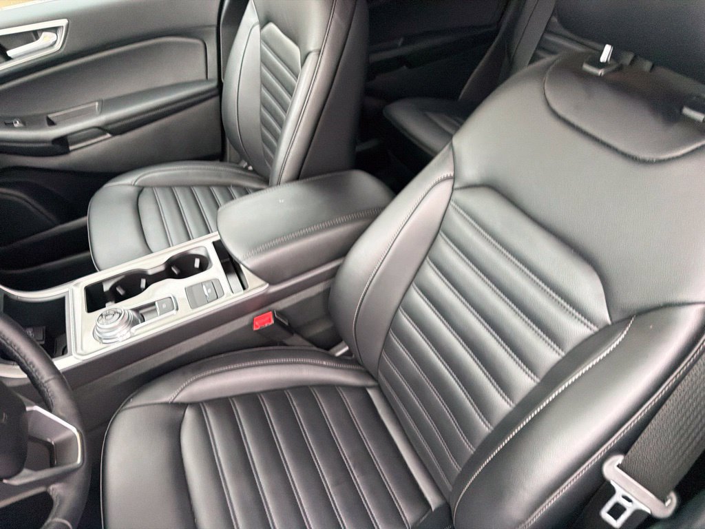 Used 2023 Ford Edge SEL w/ Convenience Package AWD/4WD image 9