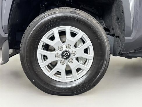 Certified 2025 Toyota Tacoma SR5 image 42