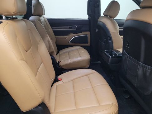 Used 2021 Kia Telluride SX w/ Nightfall Edition Package image 19