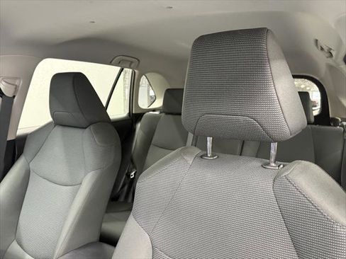 Certified 2025 Toyota RAV4 LE image 17