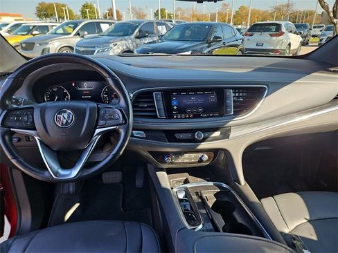 Used 2024 Buick Enclave Premium image 19