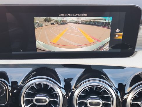 Used 2021 Mercedes-Benz A 220 image 18