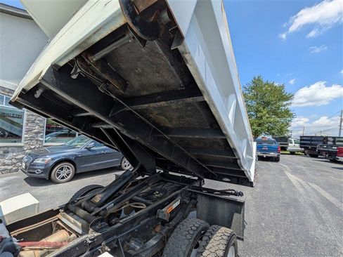 Used 2020 Ford F550 2WD Crew Cab Super Duty image 18