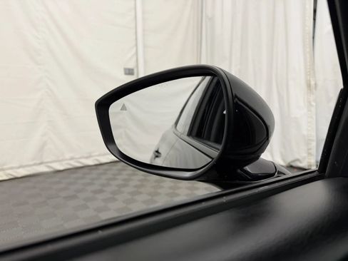 Used 2021 MAZDA MAZDA3 s FWD image 18