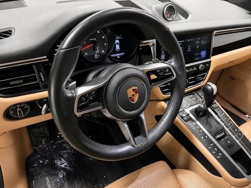 Used 2020 Porsche Macan S AWD/4WD image 9