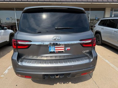 Used 2019 INFINITI QX80 Luxe w/ All-Season Package image 17