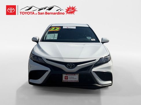 Certified 2022 Toyota Camry SE w/ Carpet Mat Package (TMS) FWD image 8