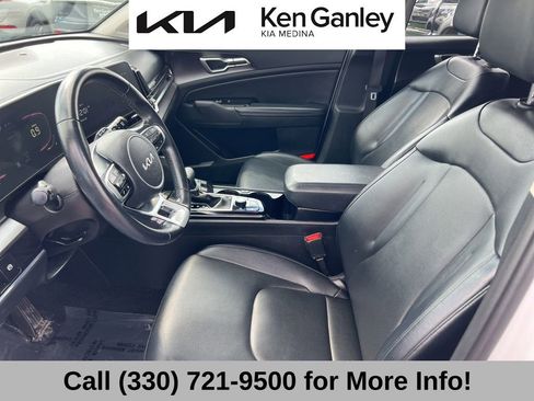 Certified 2024 Kia Sportage EX image 42