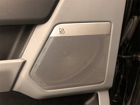 Used 2023 Ford F250 XLT w/ Black Appearance Package image 16