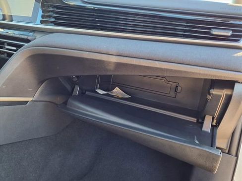 Used 2025 Toyota Camry LE image 77