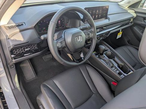 New 2025 Honda Accord EX-L image 3