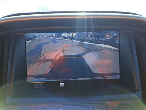 Used 2021 GMC Canyon Denali image 35