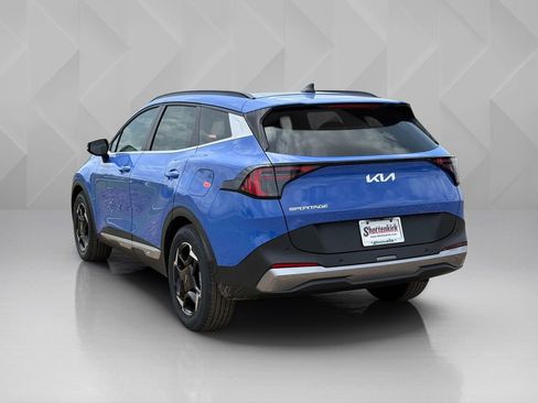 New 2026 Kia Sportage EX FWD image 7