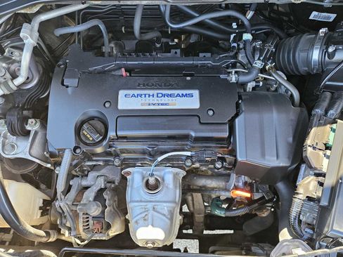 Used 2015 Honda CR-V EX image 29