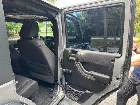 Used 2014 Jeep Wrangler Unlimited Sport AWD/4WD image 36