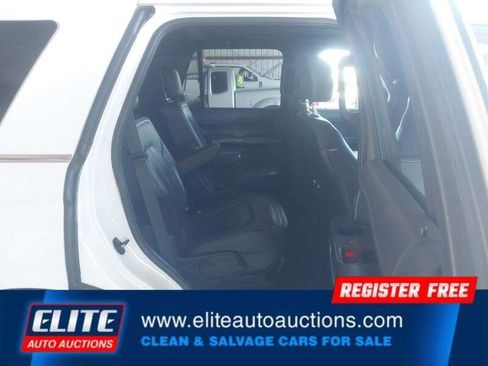 Used 2018 Ford Expedition Limited RWD image 16