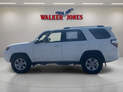 Used 2023 Toyota 4Runner SR5 Premium image 6