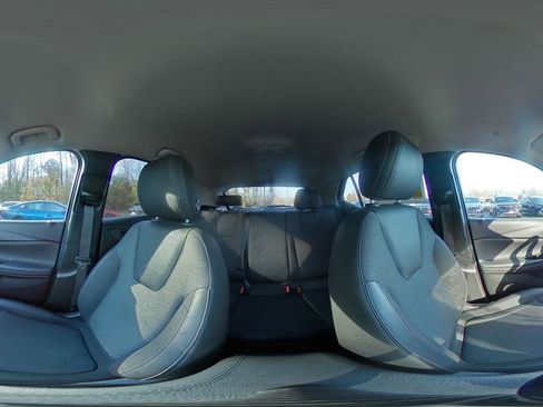 Used 2025 Buick Encore GX Preferred image 40