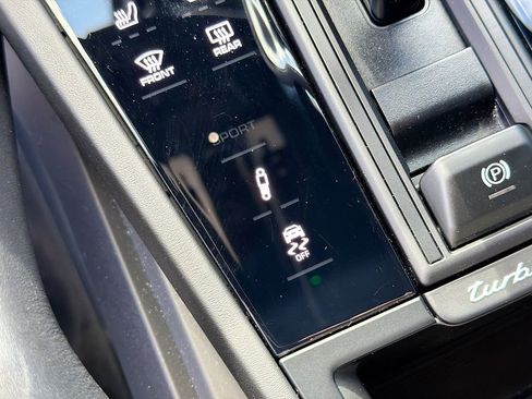 Used 2023 Porsche Cayenne Turbo GT image 34