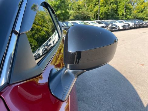 Certified 2025 Nissan Kicks SV FWD image 33