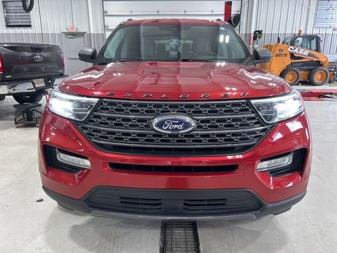 Used 2021 Ford Explorer XLT w/ Equipment Group 202A image 15