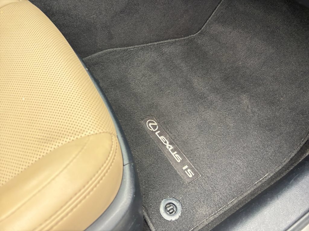 Used 2019 Lexus IS 300 w/ Premium Package RWD image 49