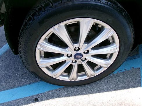 Used 2017 Ford Escape Titanium AWD/4WD image 14