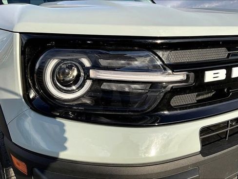 Used 2024 Ford Bronco Sport Outer Banks w/ Tech Package image 32