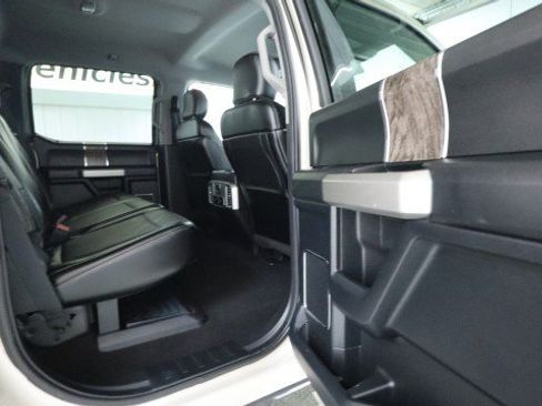 Used 2017 Ford F250 Lariat w/ Chrome Package AWD/4WD image 11