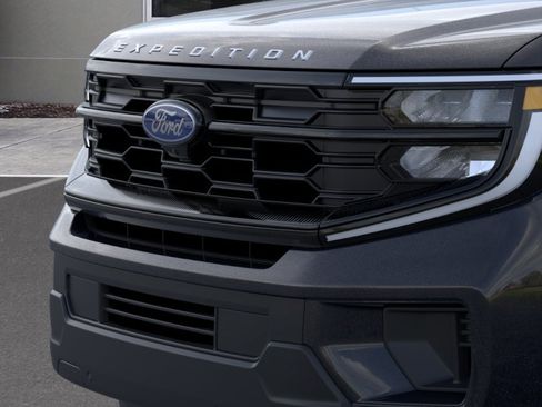 New 2026 Ford Expedition Active RWD image 17