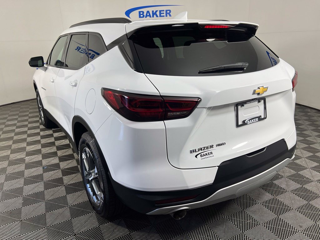 Certified 2024 Chevrolet Blazer LT w/ Convenience Package AWD/4WD image 3