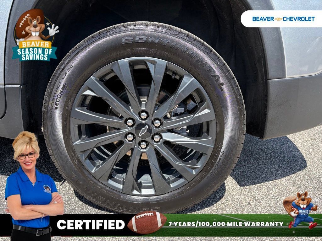 Used 2023 Chevrolet Traverse RS AWD/4WD image 10