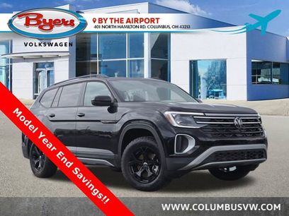 New 2025 Volkswagen Atlas Peak Edition SE
