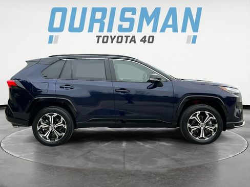 Used 2025 Toyota RAV4 XSE image 8