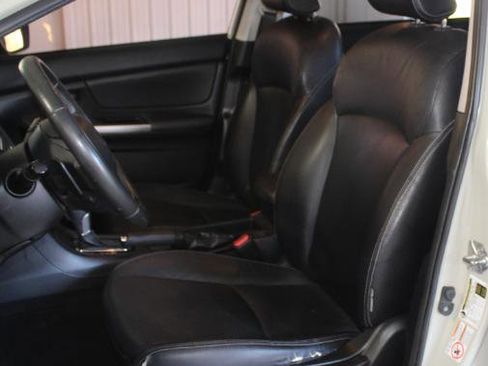 Used 2015 Subaru Crosstrek 2.0i Limited image 18