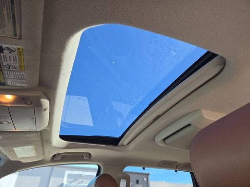 Used 2011 Toyota Sequoia Platinum image 19