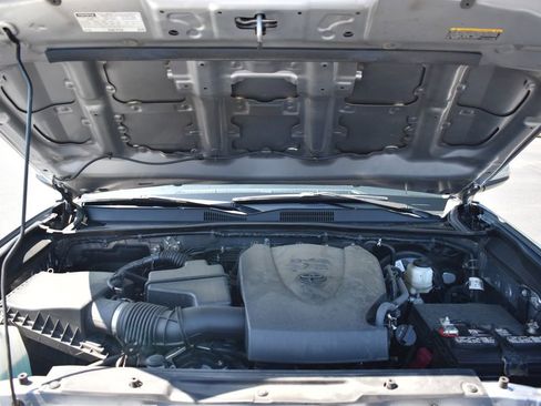 Used 2021 Toyota Tacoma SR5 image 16