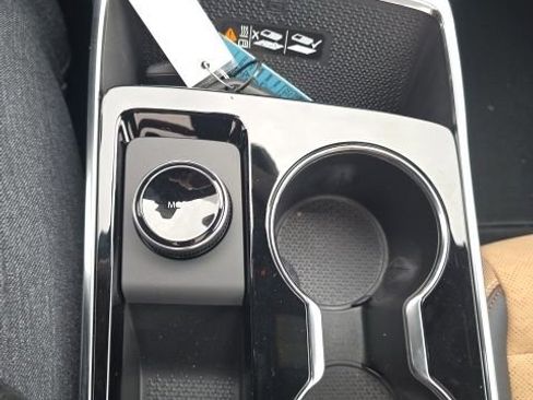 New 2026 Chevrolet Equinox ACTIV w/ Convenience Package III image 26