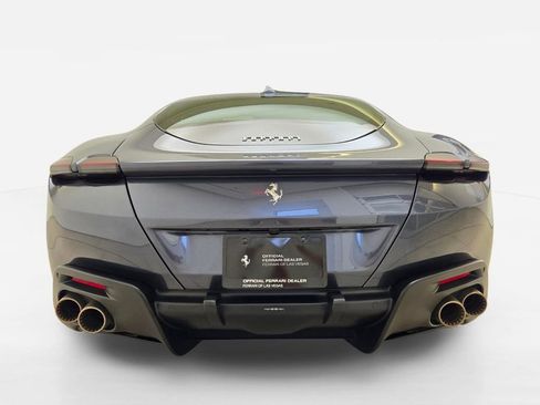Used 2024 Ferrari Roma RWD image 10
