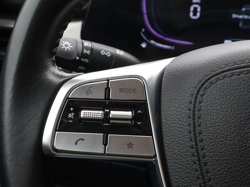 Used 2025 Kia Telluride S FWD image 32