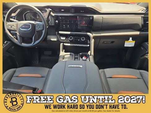 New 2026 GMC Sierra 2500 AT4 w/ AT4 Premium Plus Package AWD/4WD image 11