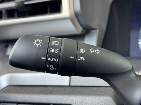 Used 2024 Toyota Tacoma TRD Off-Road image 13