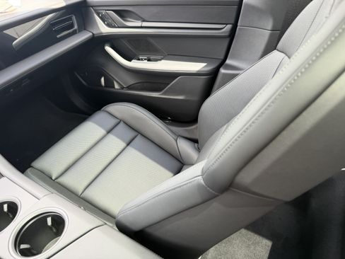 New 2026 Porsche Taycan RWD image 19