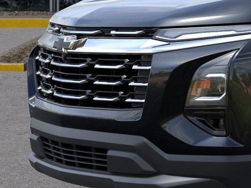 New 2026 Chevrolet Equinox LT w/ Safety and Technology Package AWD/4WD image 13