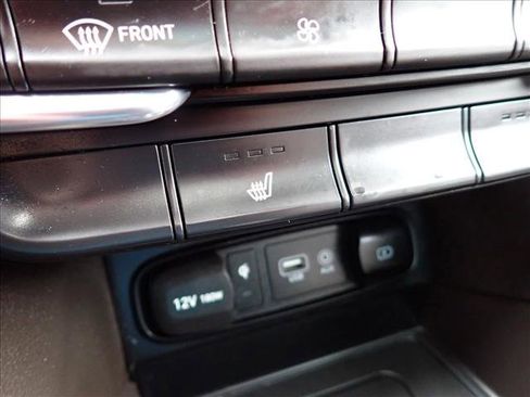 Used 2020 Hyundai Santa Fe SEL image 25